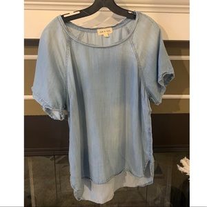 Cloth & Stone Chambray top